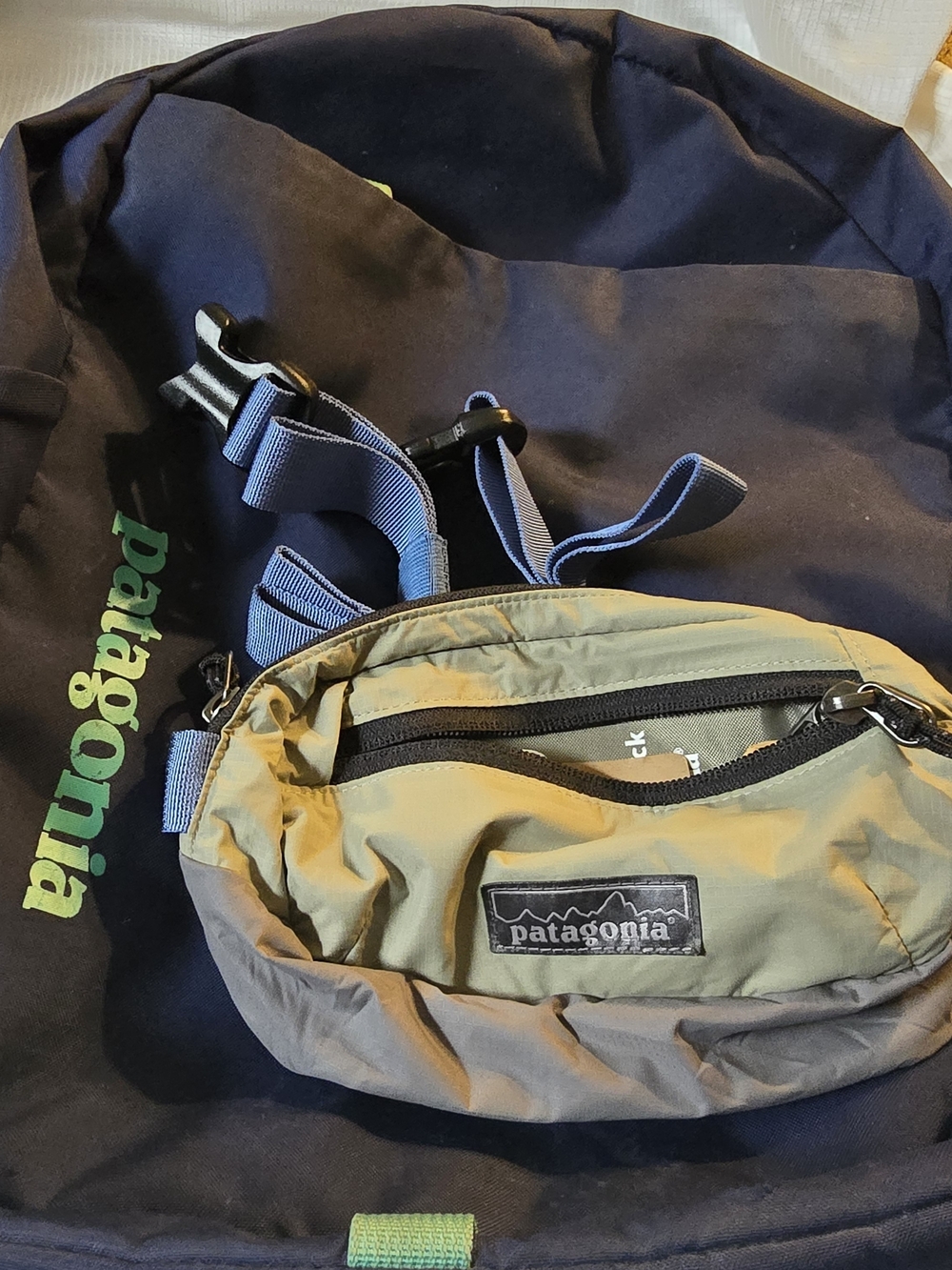 Patagonia Mini Terravia Hip NWT + Patagonia Atom Tote Pack(Used) Pack Bundle